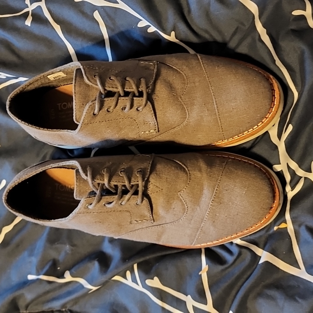 Toms Dress Shoes
